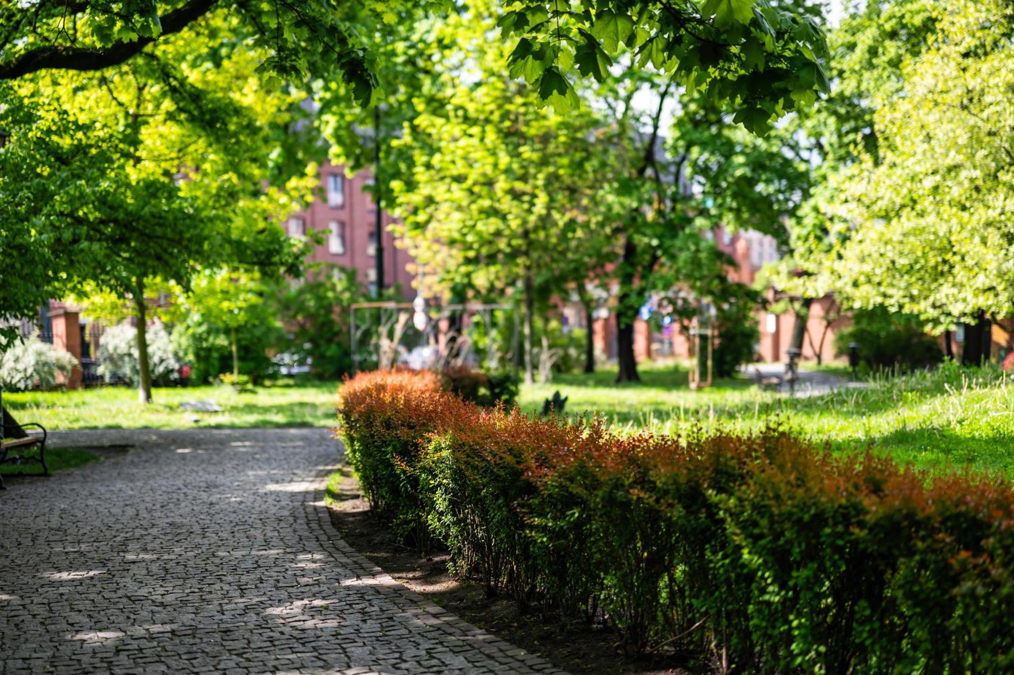 Florencja Parking Gratis Moxy Te&Am Cracow คราคูฟ ภายนอก รูปภาพ